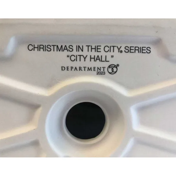 Department 56 City Hall< Christmas In The City