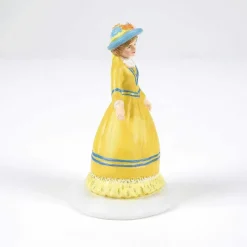 Department 56 I Feel Pretty< Dickens Village