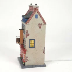 Department 56 Quality Quidditch Supplies< Harry Potter Village